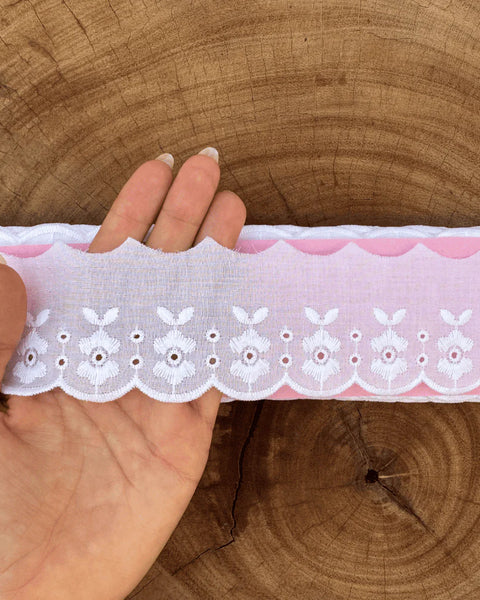 Bordado Inglês 100% algodão Branco - Largura: 5,1 centímetros