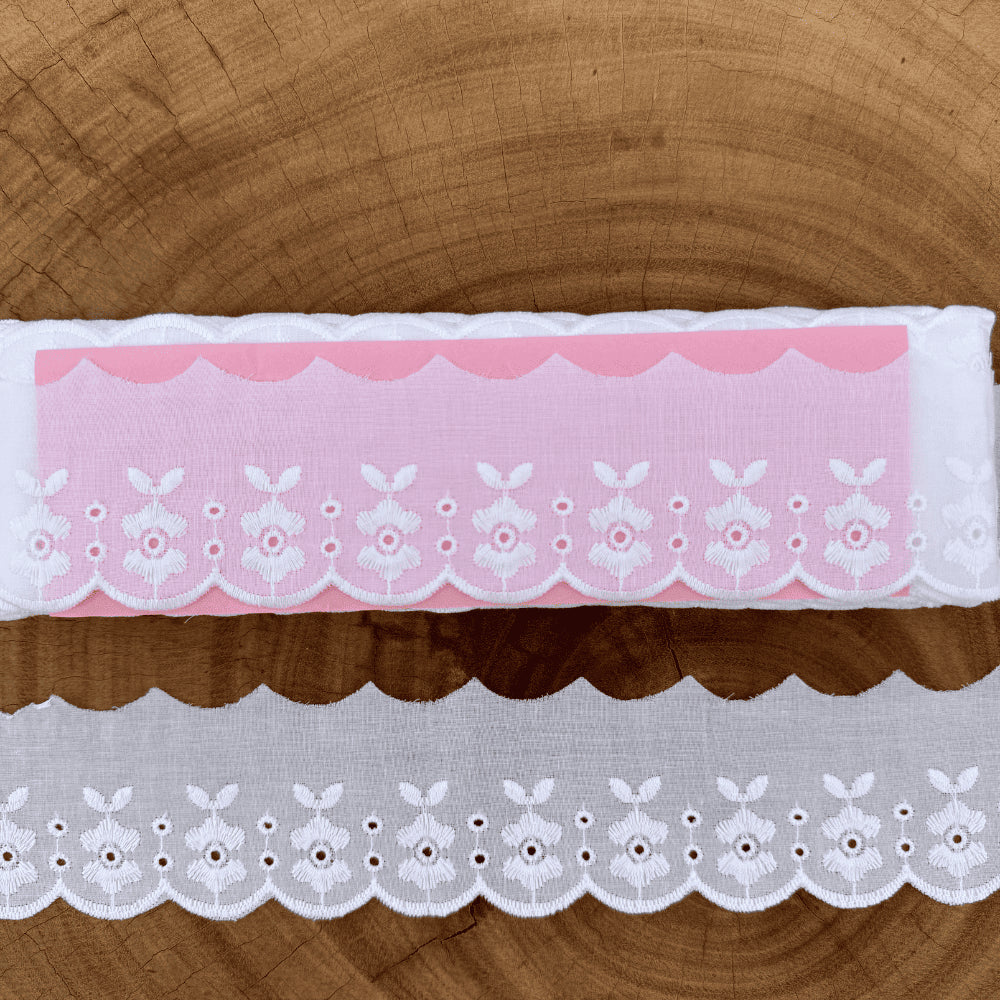 Bordado Inglês 100% algodão Branco - Largura: 5,1 centímetros - 13,7 Metros